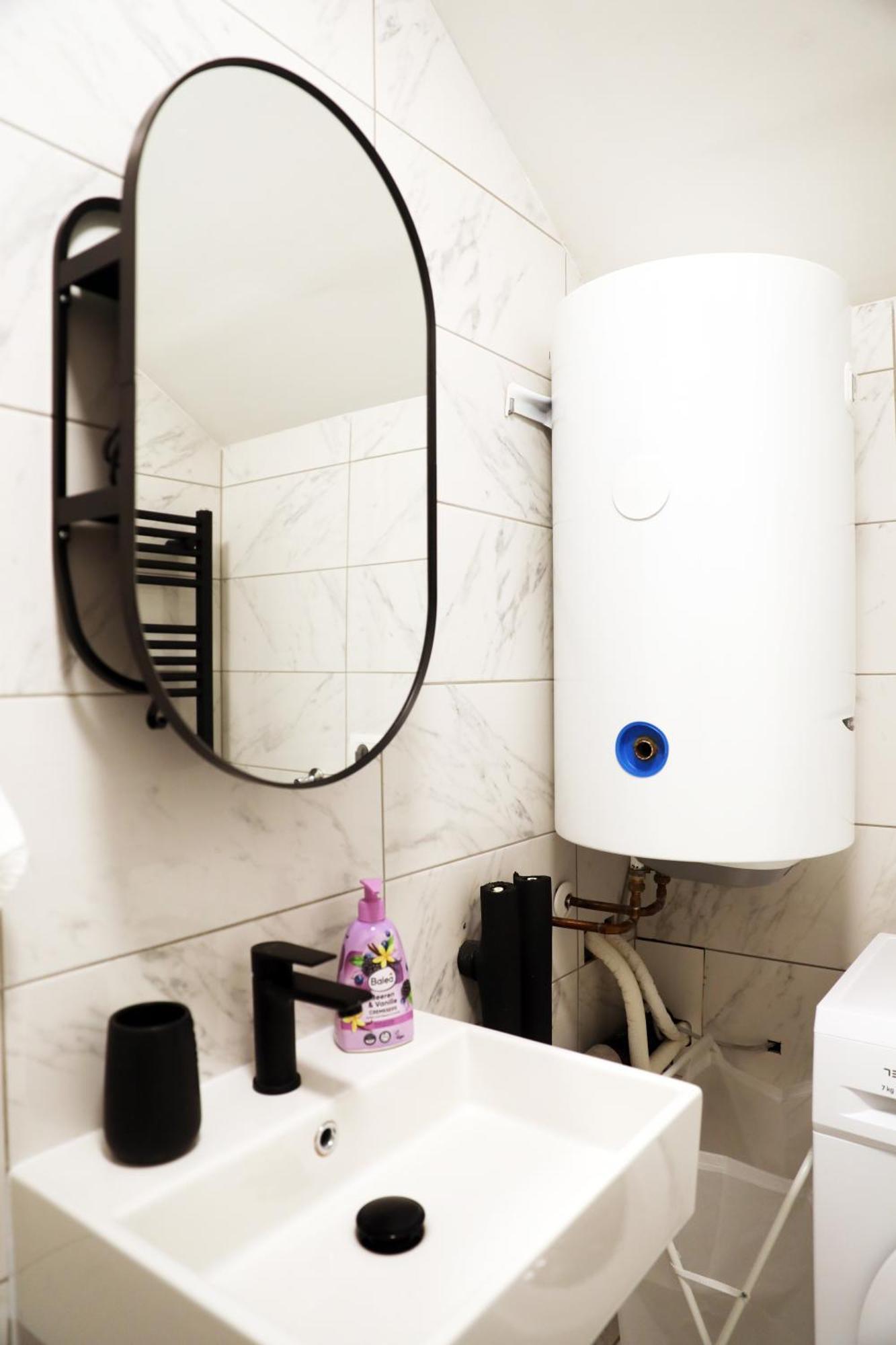 Apartment Fala - Self Check-In 0-24, Fast Wi Fi, City Center Zagreb Exterior photo