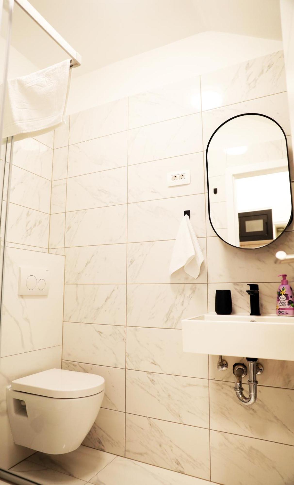 Apartment Fala - Self Check-In 0-24, Fast Wi Fi, City Center Zagreb Exterior photo